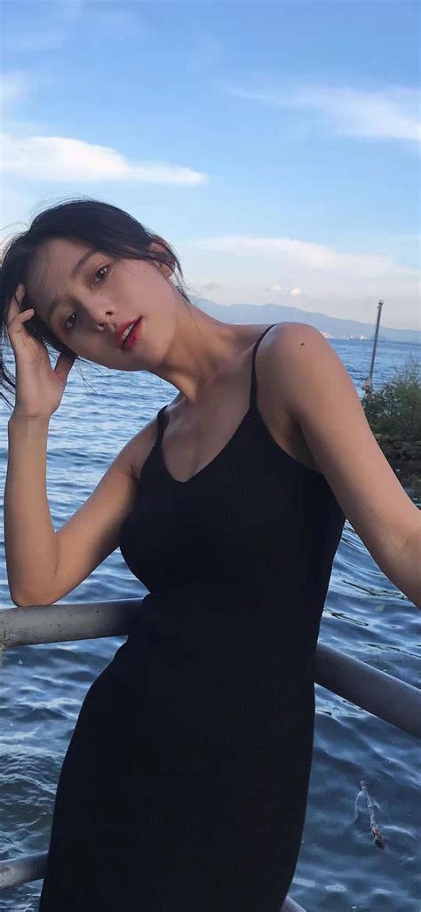 夜幕下的观影新体验：一家影院如何改变城市娱乐格局